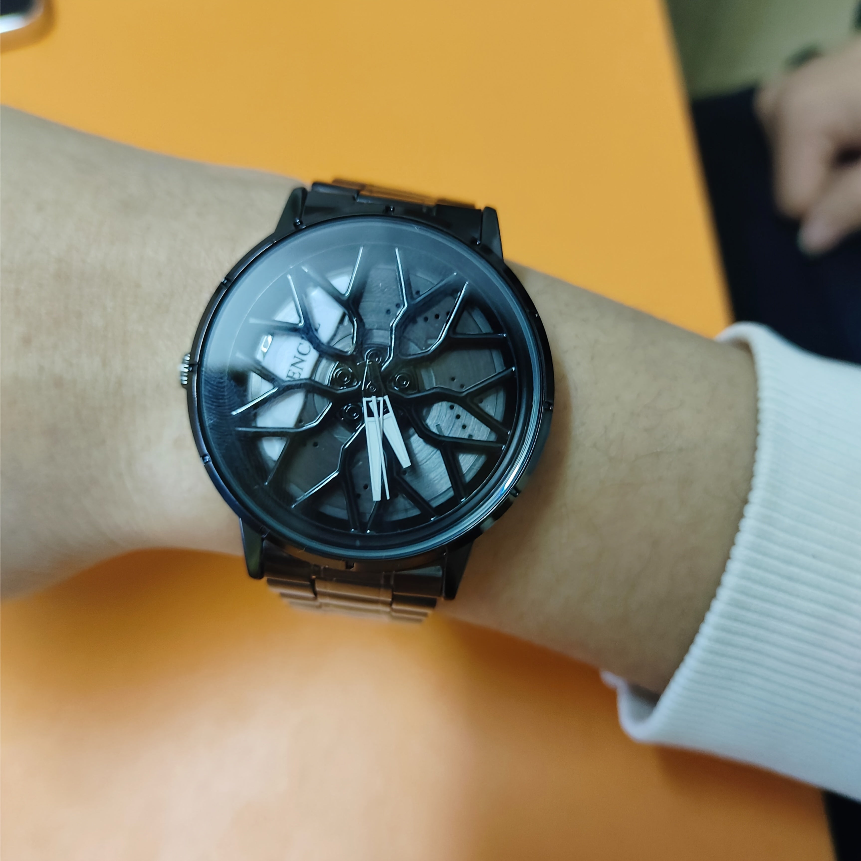 Rotating rim Style Watch 2